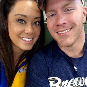 Meet your Posher, Maya